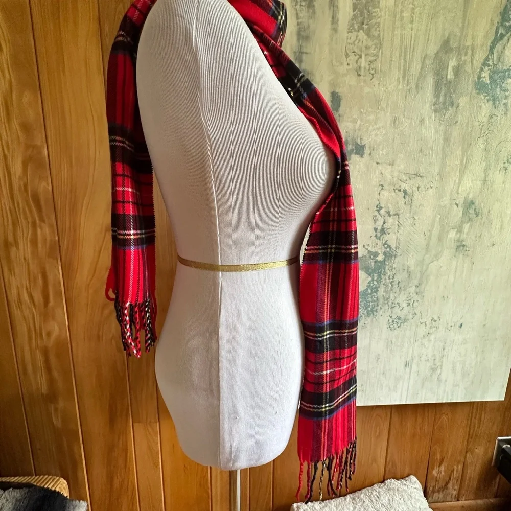 Michigan State University Embroidered 100% Cashmere Tartan Red & Black Scarf